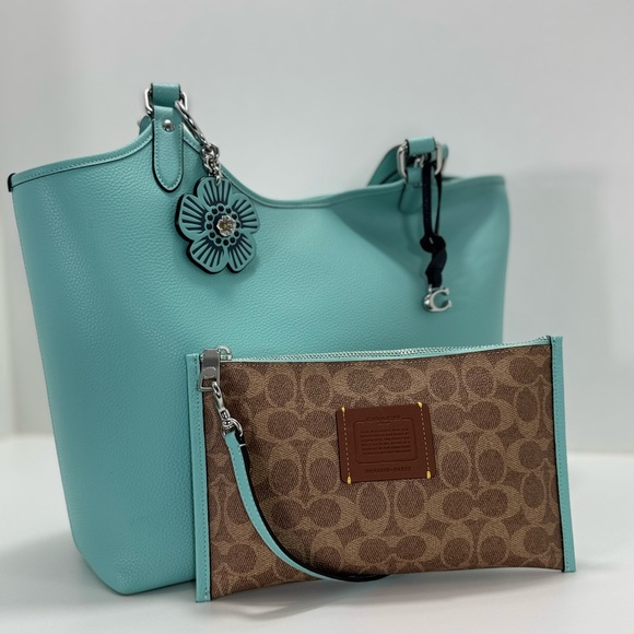 COACH Day Tote Bag in Aqua Blue & Matching Flower Charm - Picture 14 of 14